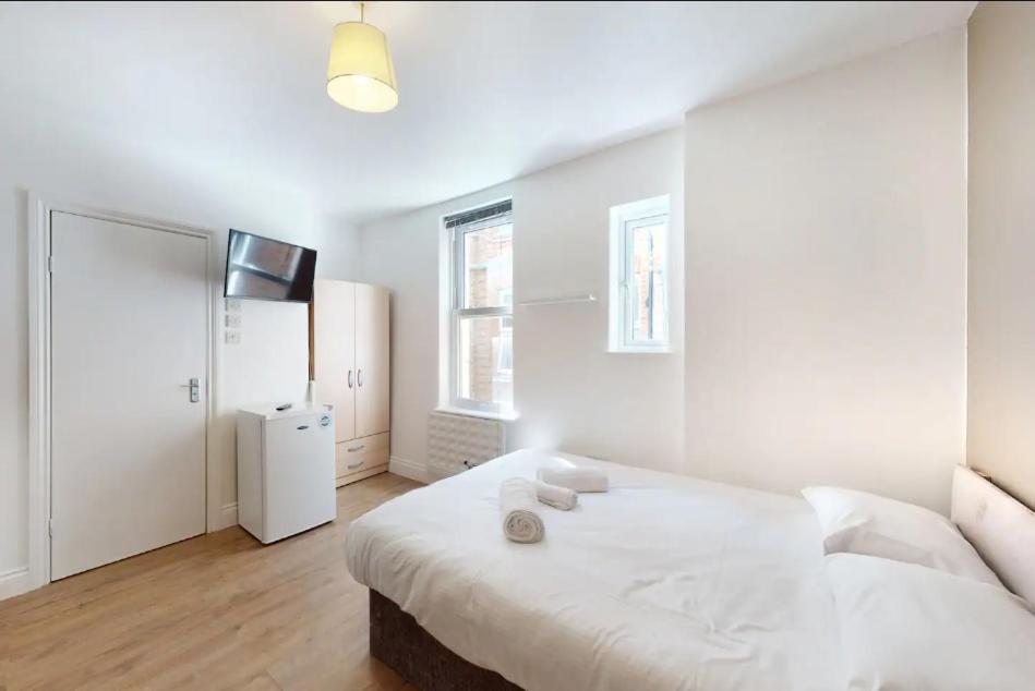 דירות לונדון Private Self-Contained Studio Close To Hampstead, Golders Green & Camden Town מראה חיצוני תמונה